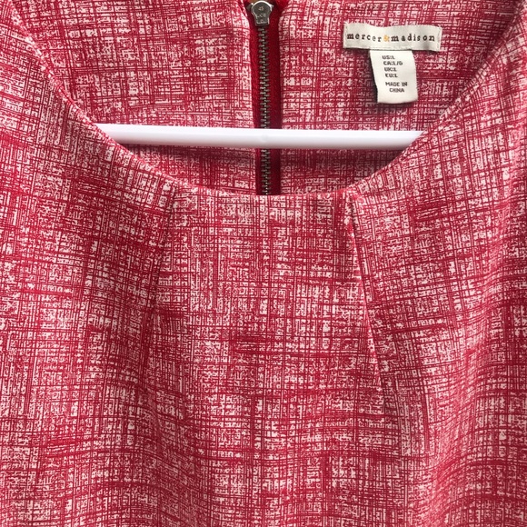 Mercer & Madison Red/White Short Sleeve Top - Picture 4 of 8